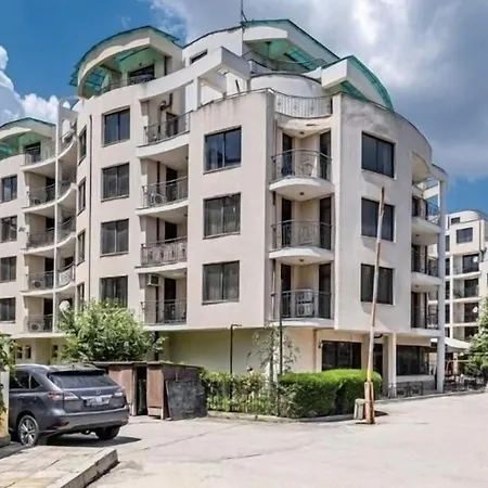 Avalon Apart-High View,Sunny Beach *